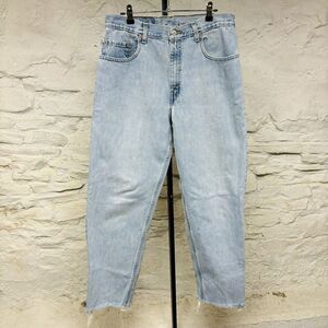 Vintage Levi's 560 Comfort Fit Jeans Mens 33x30 Baggy Light Denim Grunge 2000s